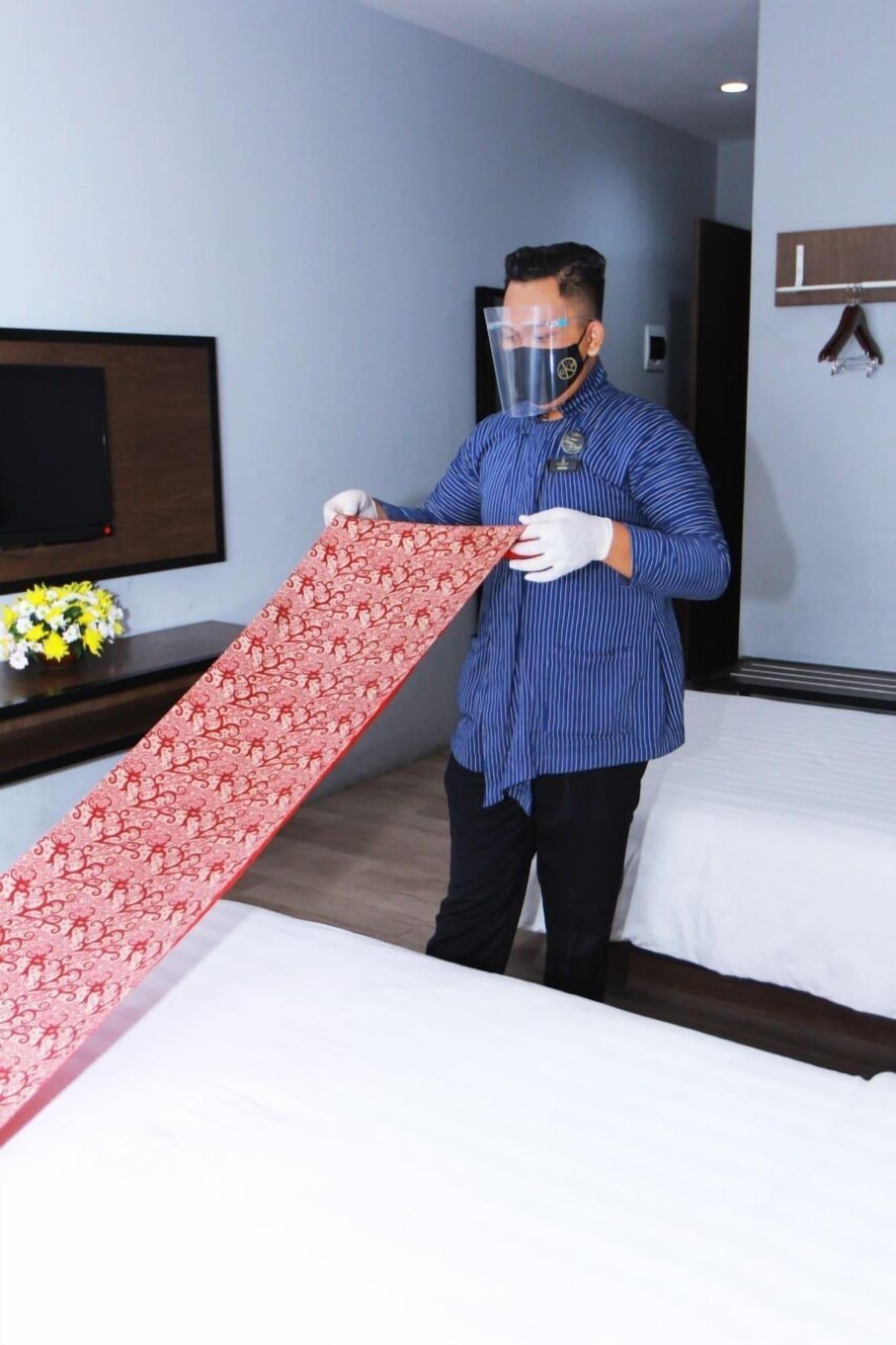 Grand Kangen Hotel Urip Sumoharjo Yogyakarta Exterior photo
