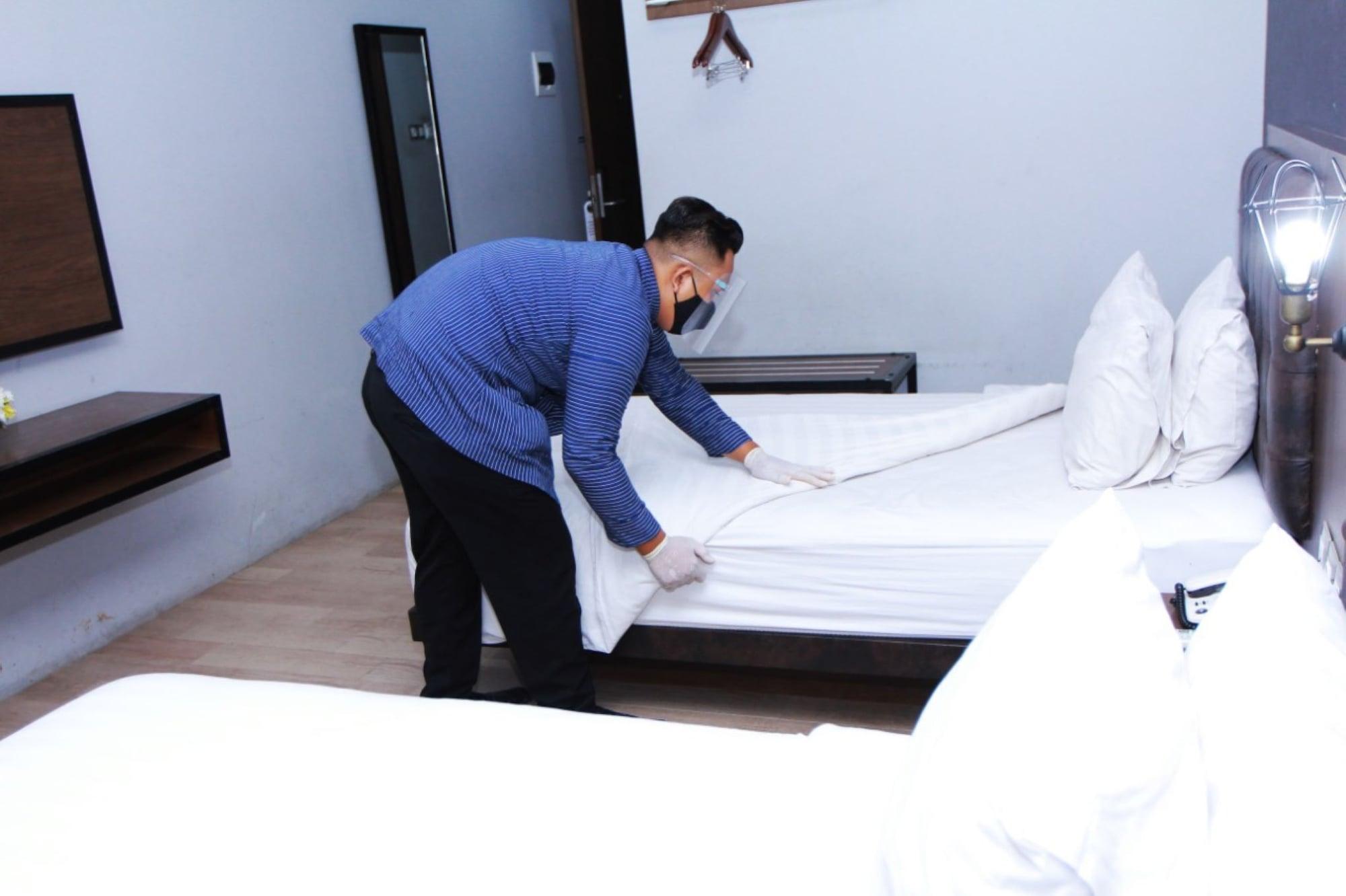 Grand Kangen Hotel Urip Sumoharjo Yogyakarta Exterior photo