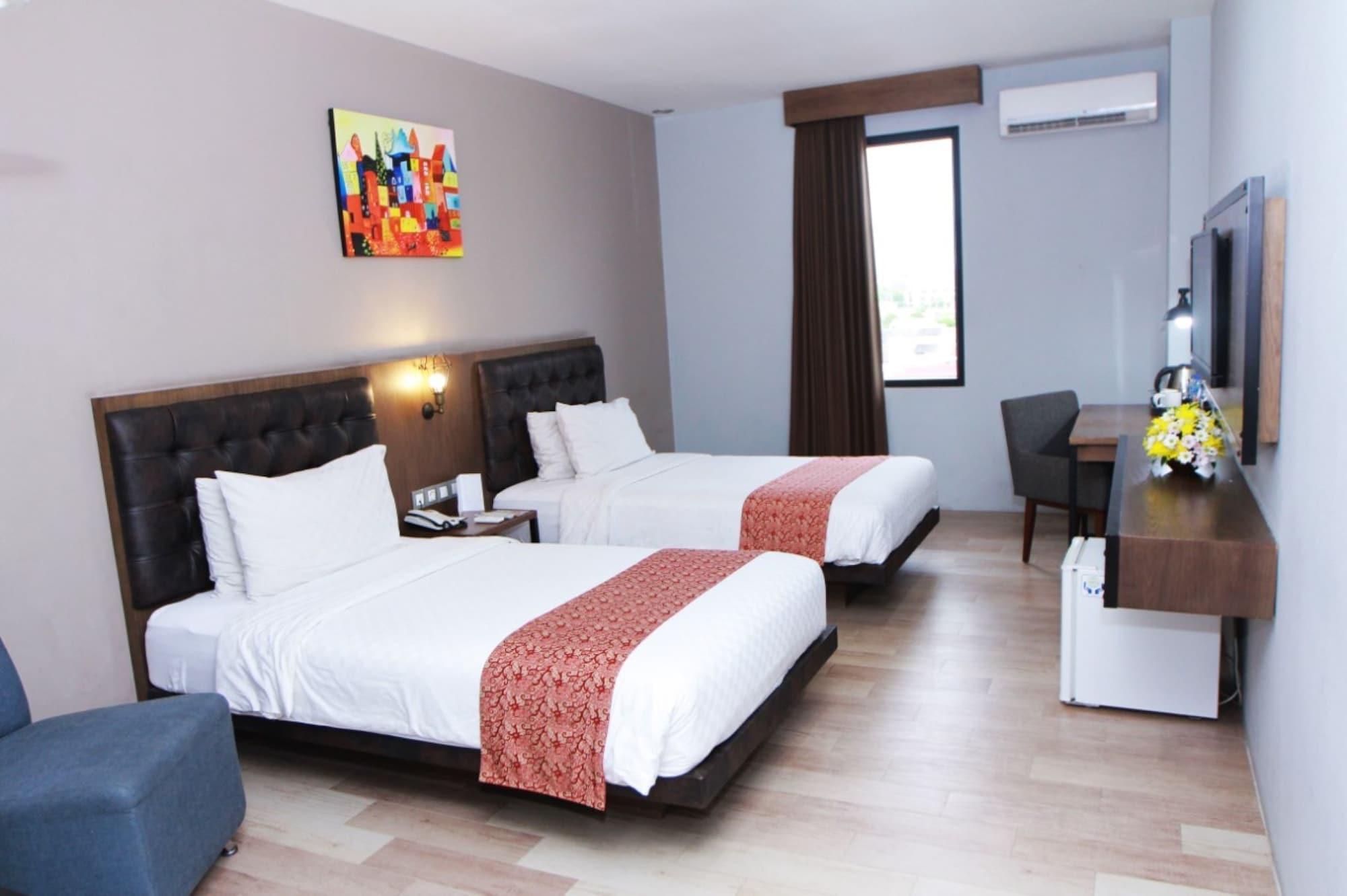 Grand Kangen Hotel Urip Sumoharjo Yogyakarta Exterior photo